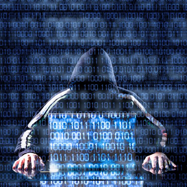 دنیای آنلاین خود را امن کنید: چرا DNS خوب، کلید امنیت بازی‌ها و اطلاعات شماست!